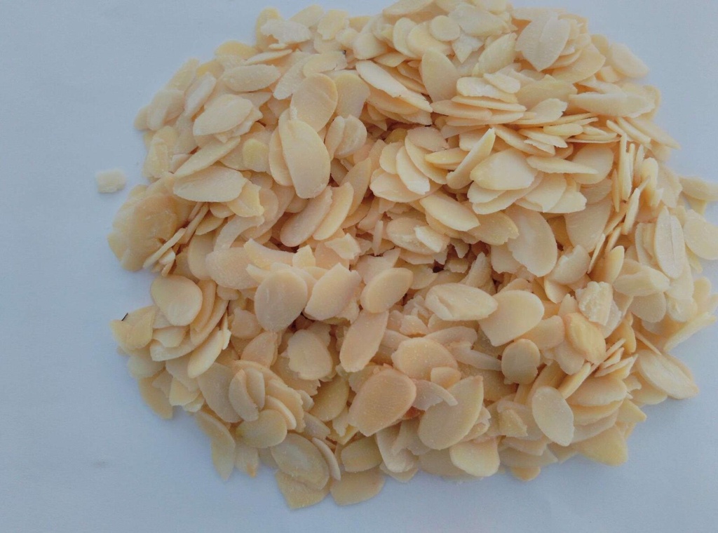 Amandes blanchies effilees sac 1Kg CALCONUT