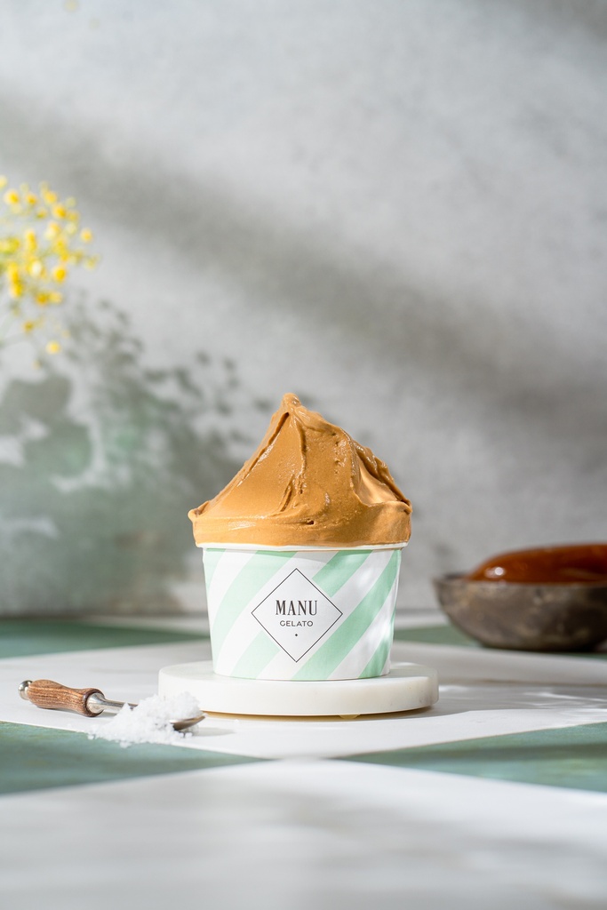 Glace caramel fleur de sel bac 2,5L MANU GELATO