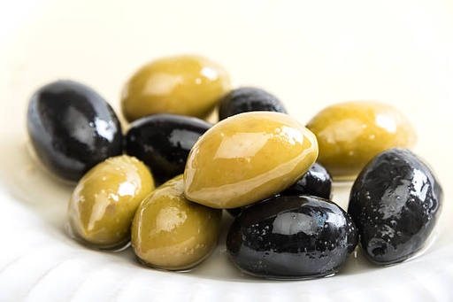 [30637] Olives vertes et noires Bella di Cerignola a/noyau sea 5Kg 