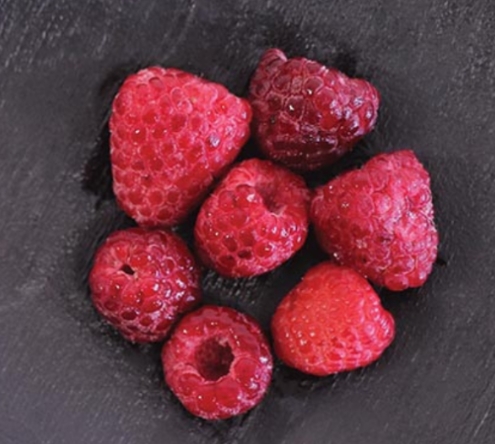 [50142] Framboises Meeker IQF sac 500g x8 PATRIGEL